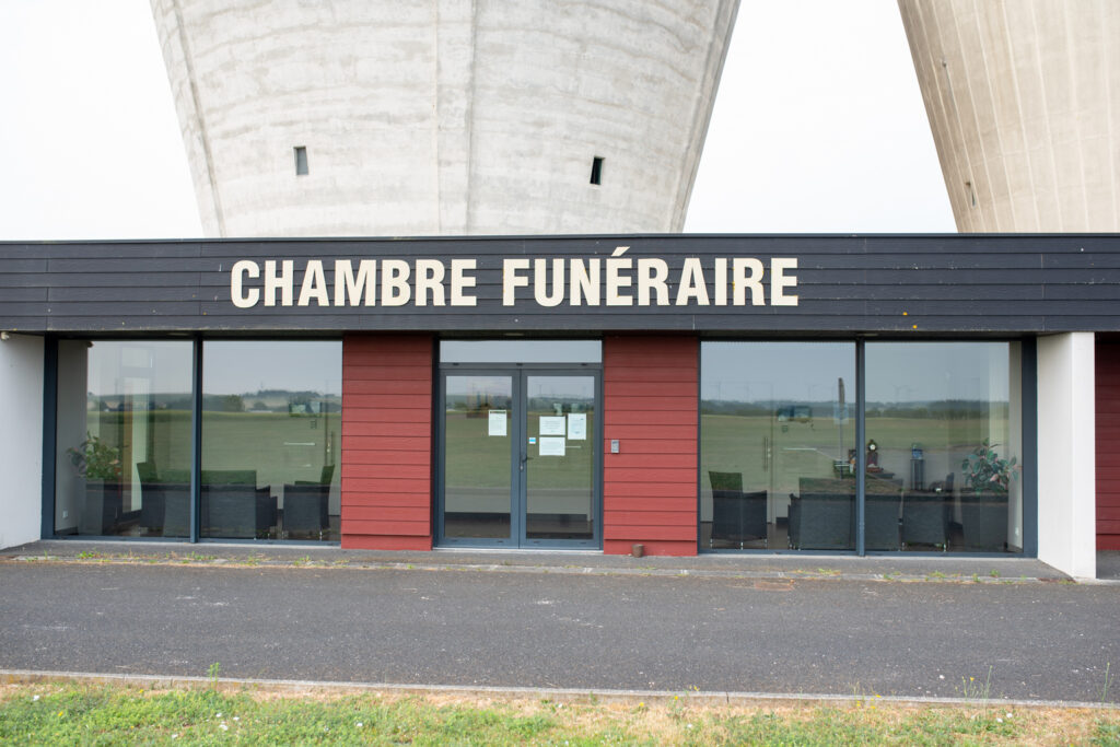 devanture chambre funeraire
